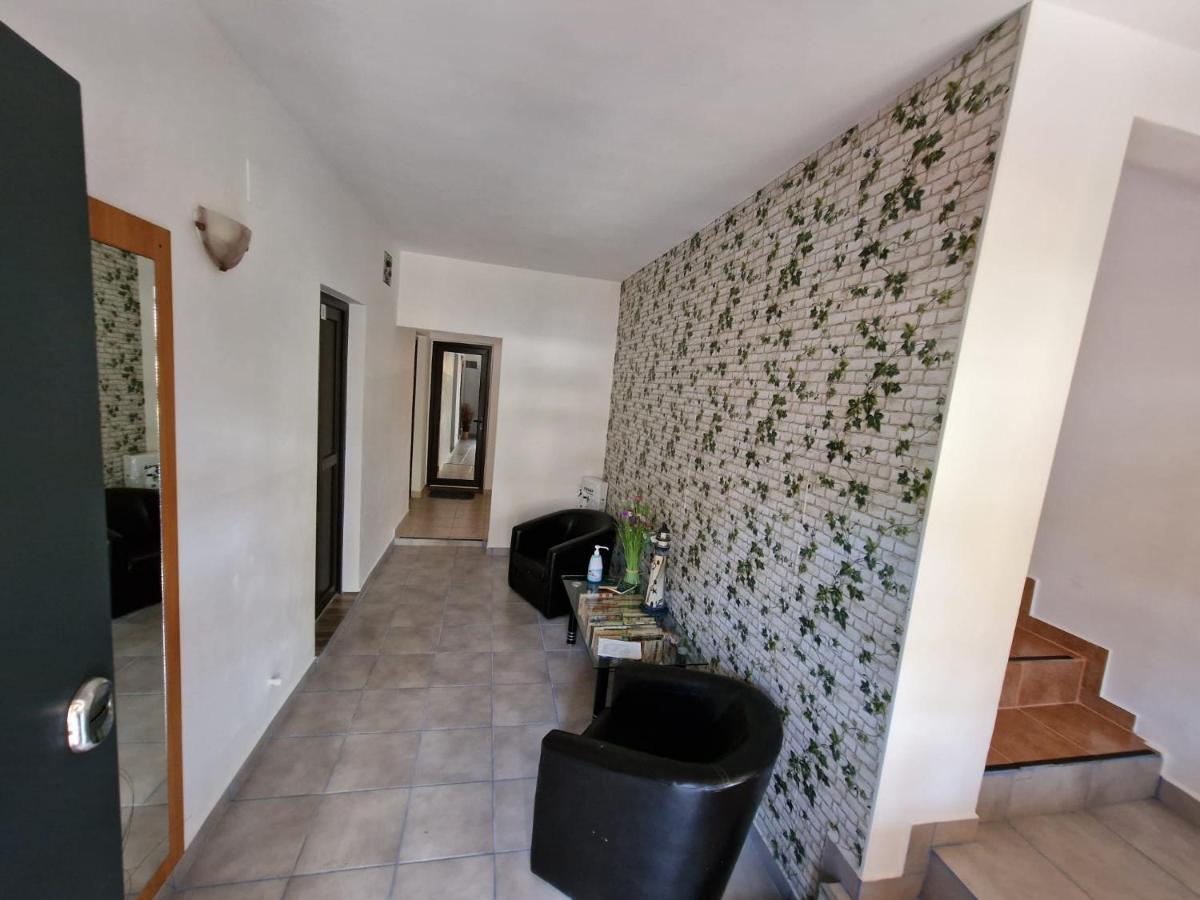 Ostello Dms Family House Eforie Sud  Esterno foto